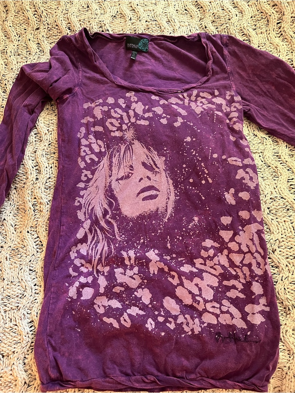 Buffalo David Bitton Purple Graphic Long Sleeve Top